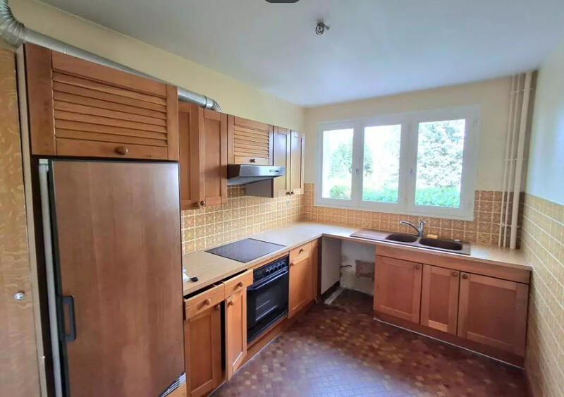 Maison - 110 m² - 7 pièces