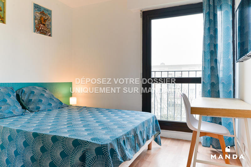 Chambre - 10 m² - 5 pièces