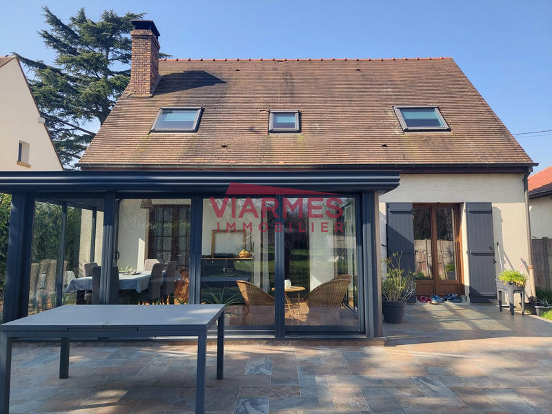 Maison traditionnelle - 140 m² - 5 pièces