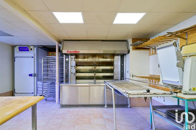 Local commercial - 180 m²