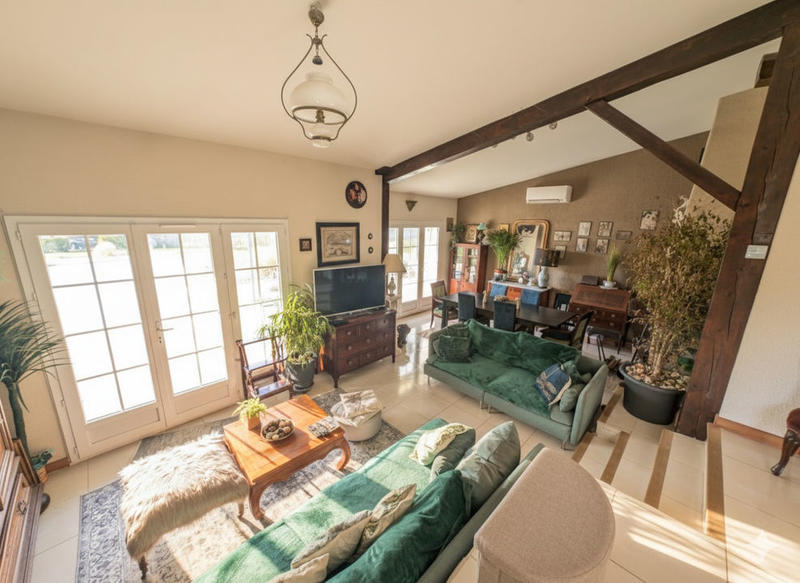 Maison - 200 m² - 6 pièces