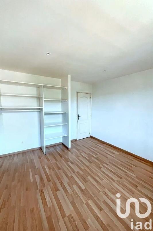 Maison - 99 m² - 5 pièces