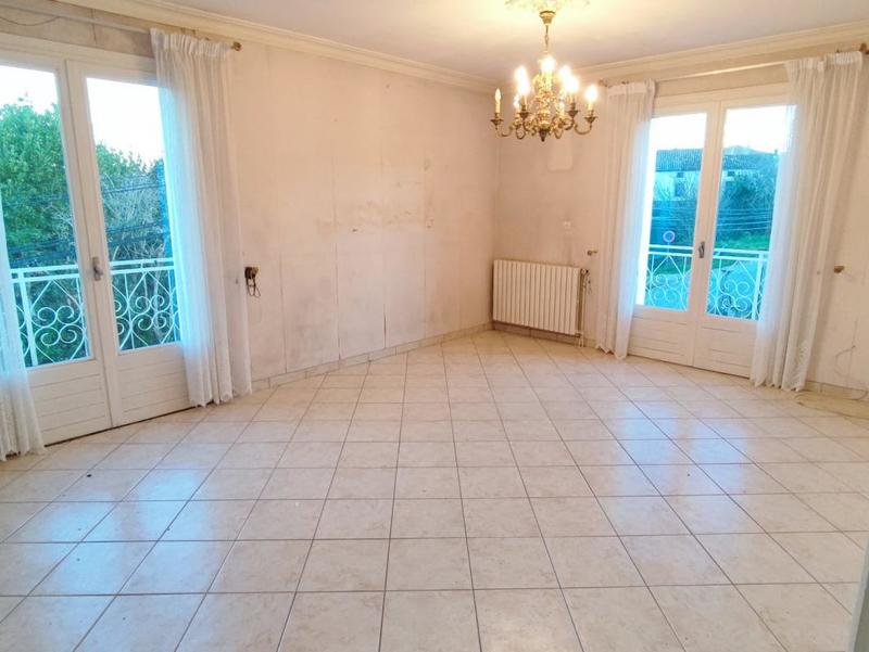 Maison - 167 m² - 6 pièces