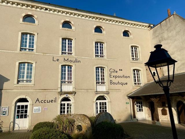 Exposition de peintures et sculptures