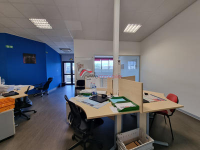 Local commercial - 90 m²