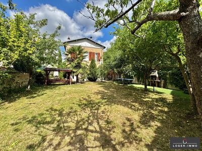 Maison - 82 m² - 5 pièces