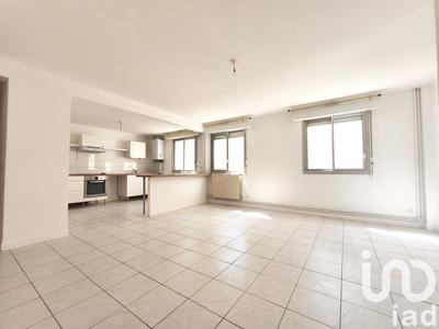 Appartement - 77 m² - 3 pièces