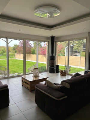 Maison - 285 m² - 8 pièces