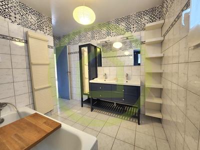 Maison - 129 m² - 6 pièces