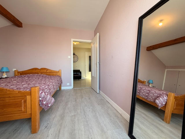 Appartement - 85 m² - 4 pièces