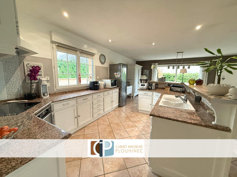 Maison - 175 m² - 7 pièces