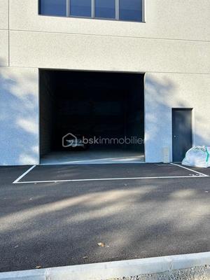 Bureau - 107 m² - 1 pièce