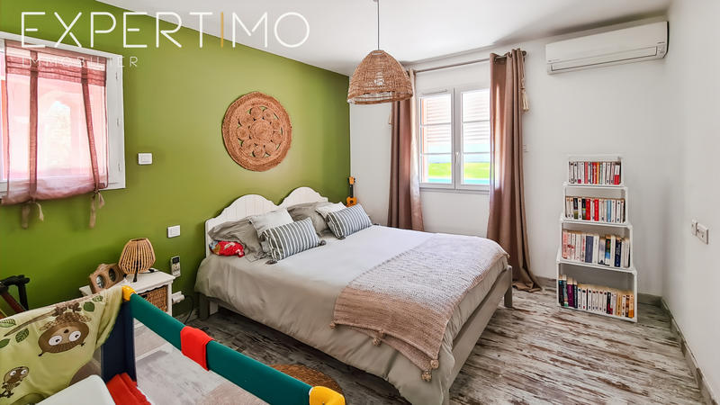 Maison - 144 m² - 5 pièces