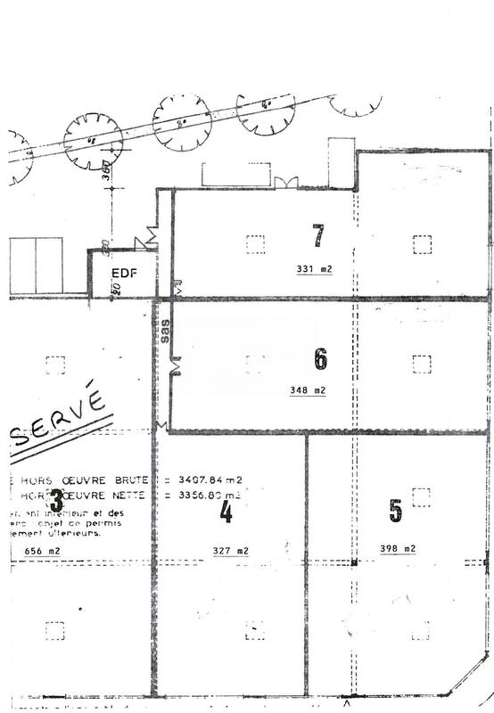 Local commercial - 679 m²