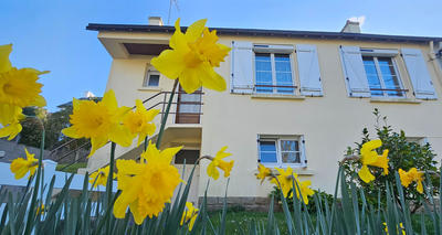 Maison - 100 m² - 5 pièces