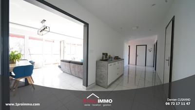 Appartement - 128 m² - 4 pièces