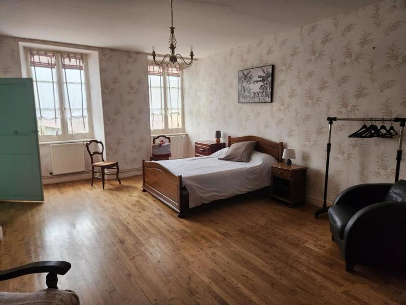 Maison - 130 m² - 3 pièces