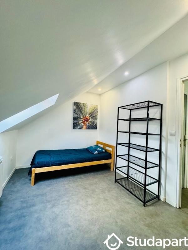 Chambre - 9 m² - 1 pièce