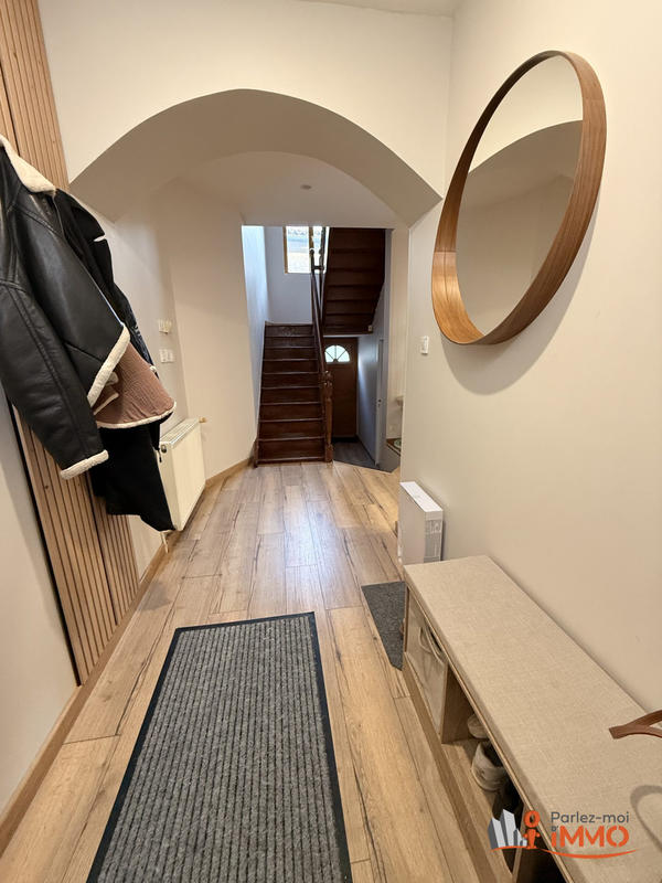 Maison - 101 m² - 6 pièces