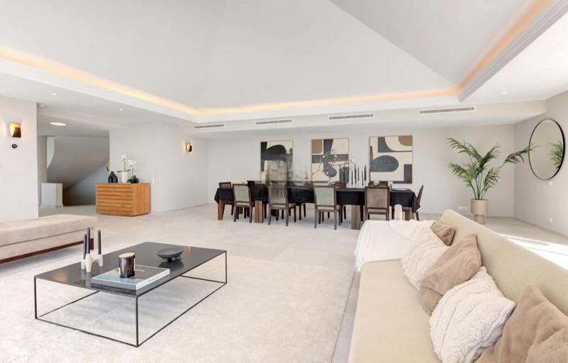 Appartement - 520 m² - 8 pièces