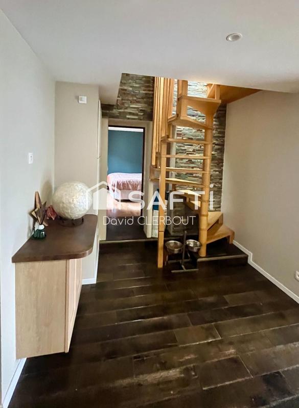 Maison - 92 m² - 4 pièces