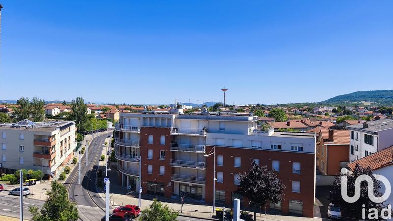 Appartement - 80 m² - 4 pièces