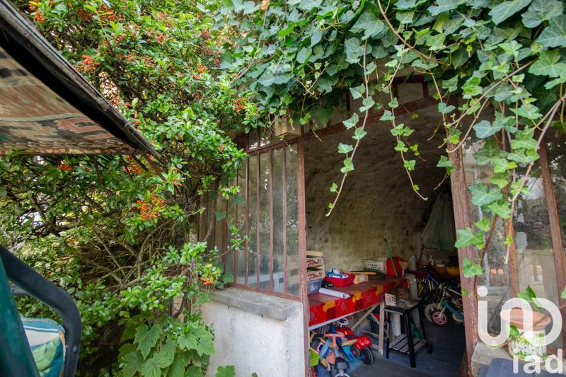 Maison - 249 m² - 9 pièces