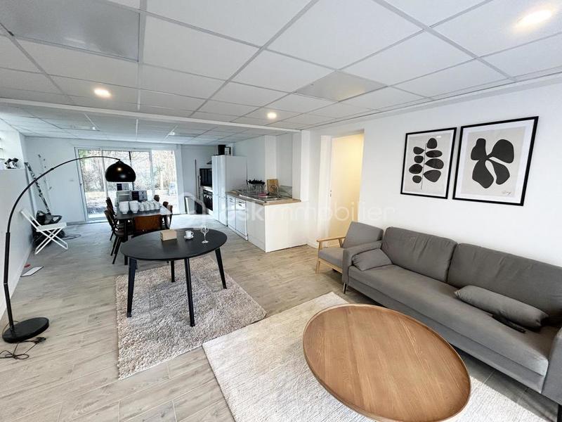 Studio - 11 m² - 1 pièce