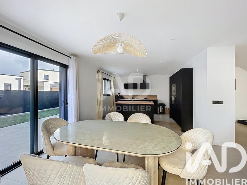 Maison - 150 m² - 5 pièces