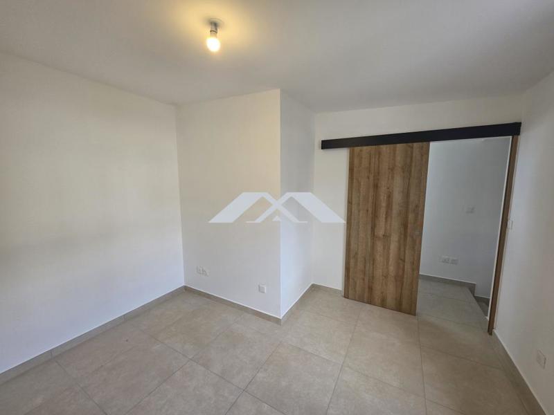 Villa - 90 m² - 4 pièces