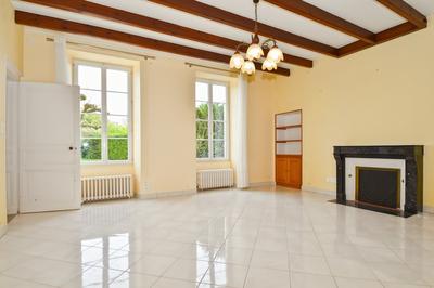 Maison - 195 m² - 4 pièces