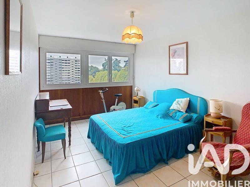 Appartement - 106 m² - 4 pièces