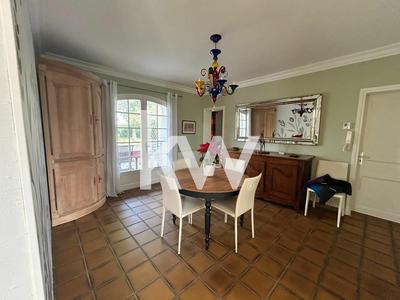 Maison de ville - 163 m² - 7 pièces