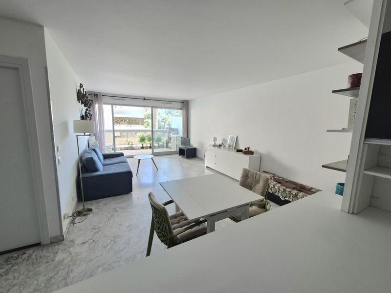 Appartement - 55 m² - 2 pièces