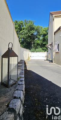 Maison - 290 m² - 8 pièces