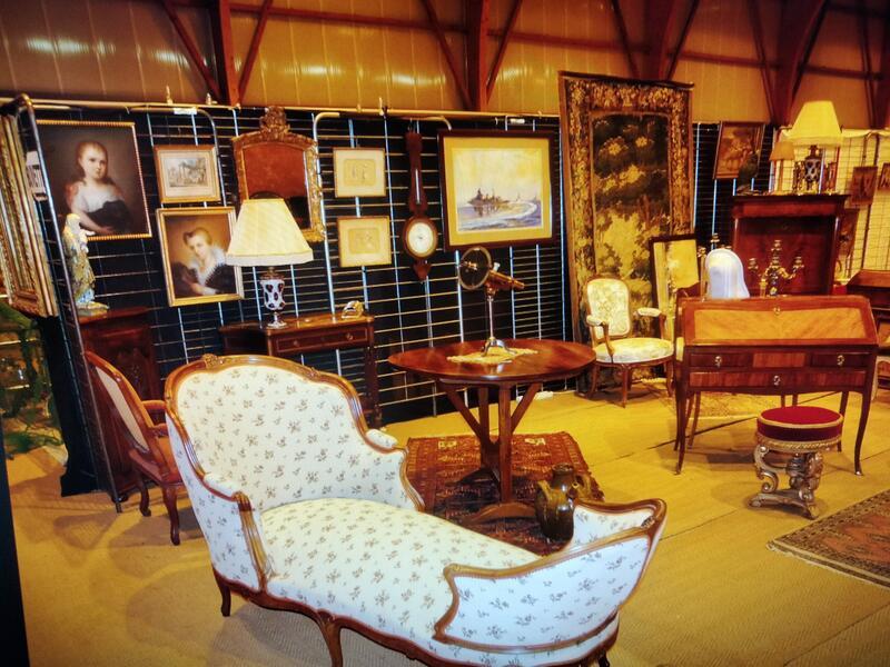 Salon antiquités brocante