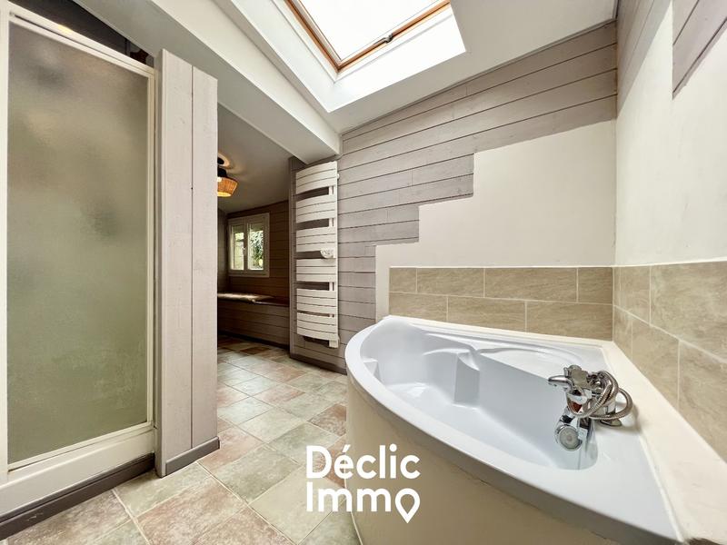 Maison - 175 m² - 6 pièces