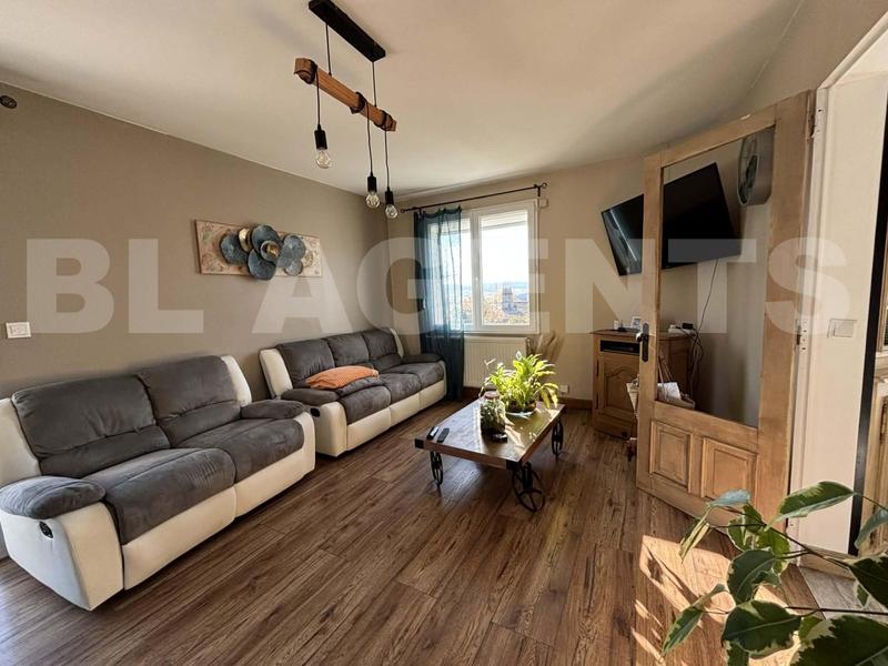 Maison - 159 m² - 6 pièces