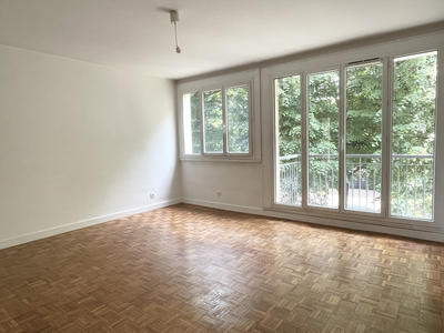 Appartement - 86 m² - 4 pièces