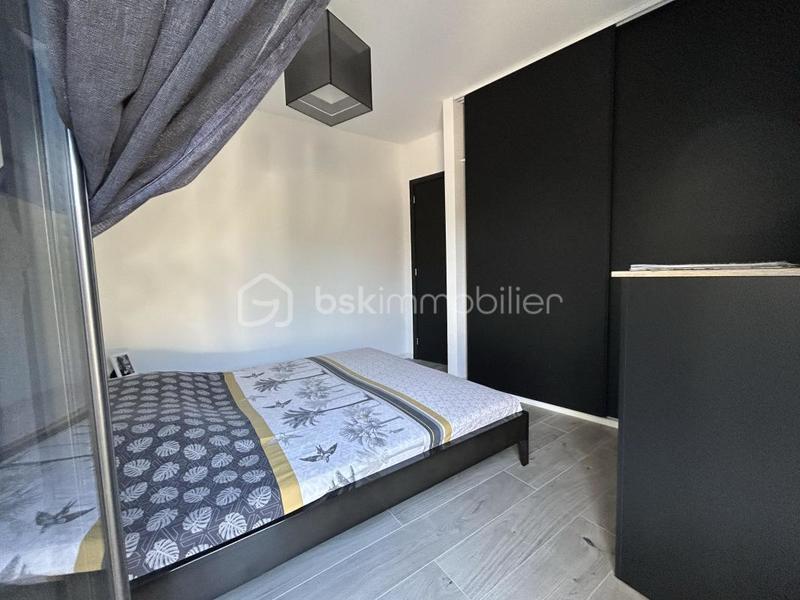 Maison - 145 m² - 5 pièces