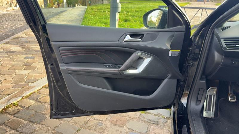 Peugeot 308 1.2 PureTech 130 Gt Line