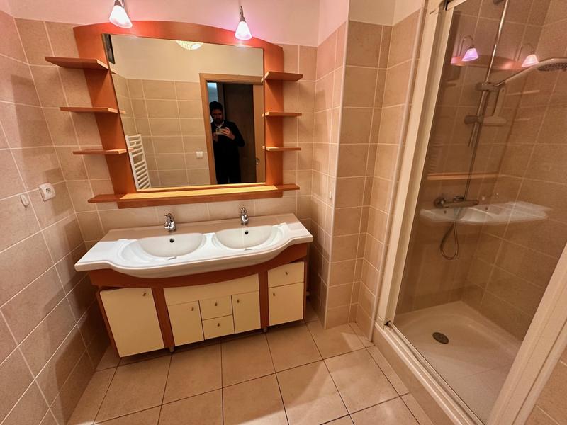 Appartement - 85 m² - 4 pièces