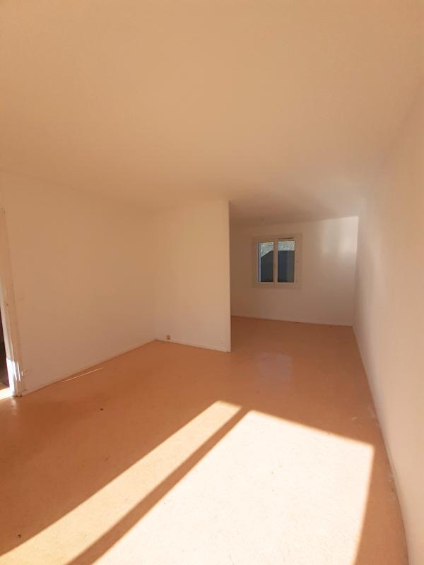 Maison - 82 m² - 6 pièces