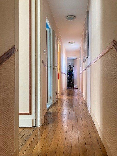 Maison - 232 m² - 4 pièces