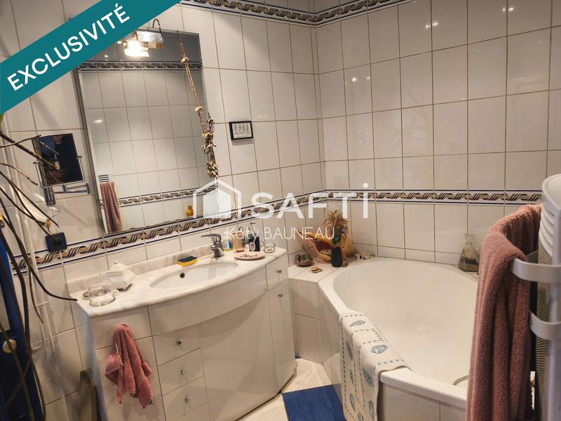 Maison - 193 m² - 6 pièces