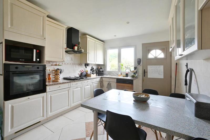 Maison - 160 m² - 7 pièces