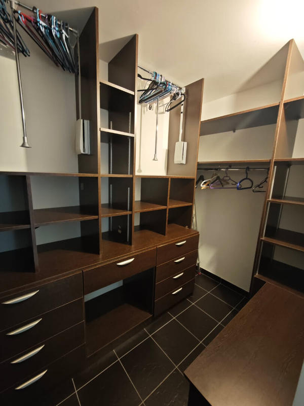 Appartement - 136 m² - 4 pièces