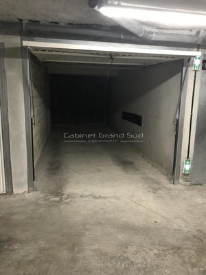 Parking / Garage - 29 m²