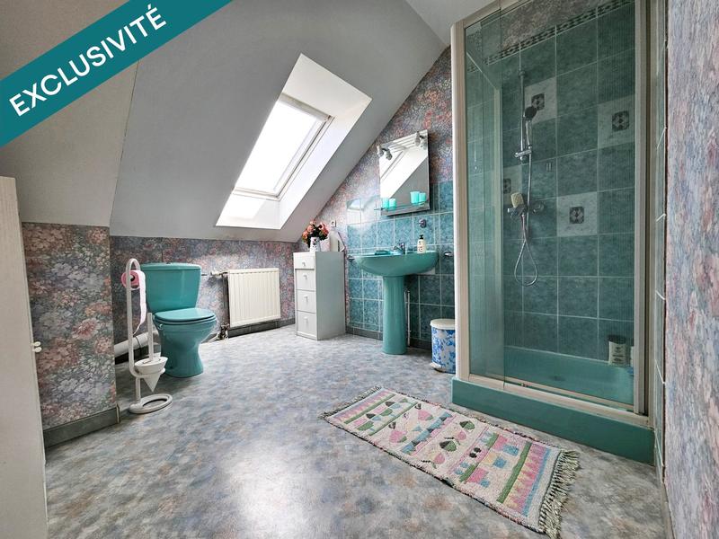 Maison - 227 m² - 10 pièces