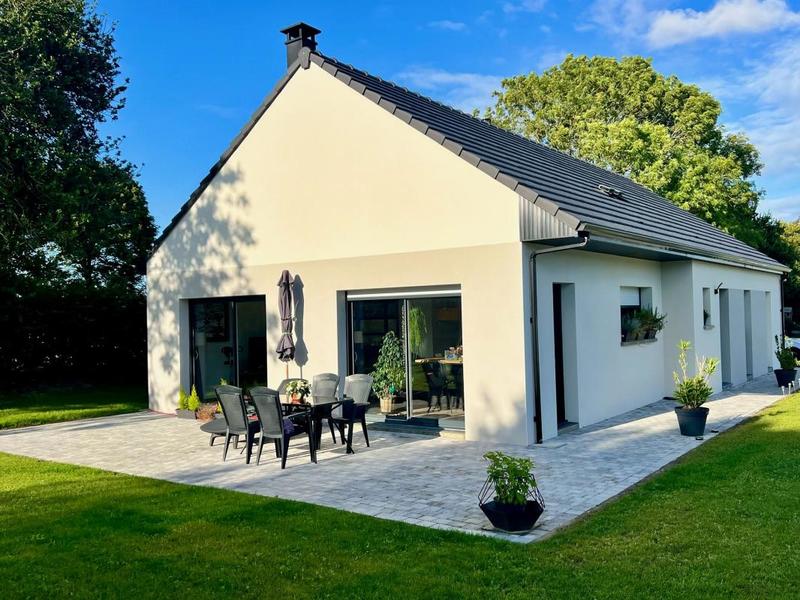 Maison - 108 m² - 4 pièces